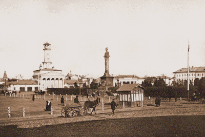 Сусанинская площадь