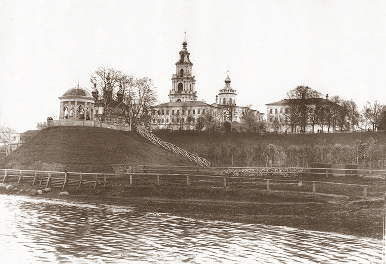 Костромской Кремль. Вид с Пристани