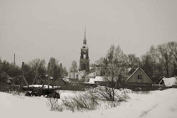 Сущёво. Рождественская церковь. Фото 2010 Тимура Пакельщикова