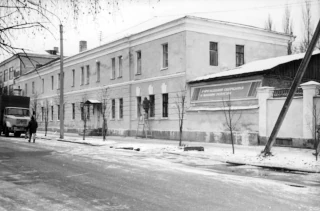  Архитектурные сооружения на улице Свердлова