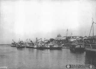  Набережная в Костроме. Прогулки по городским улицам