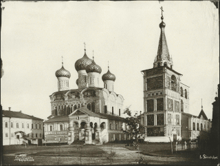  Ипатиевский монастырь в Костроме