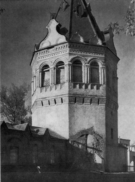 50. Восьмигранная башня Богоявленского монастыря. 1642–1648; 1863–1865