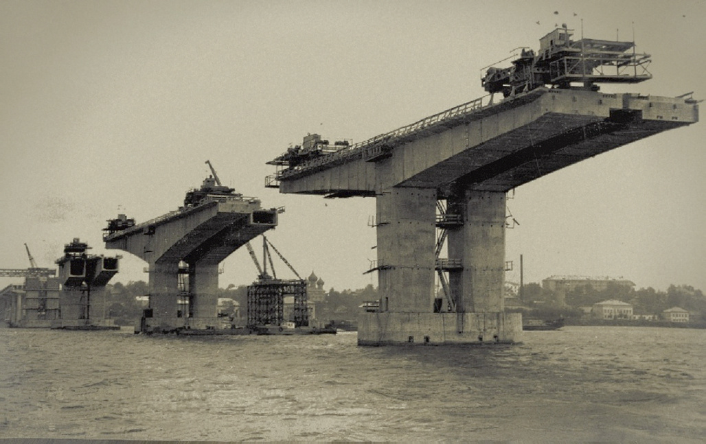 Строительство моста в приобье