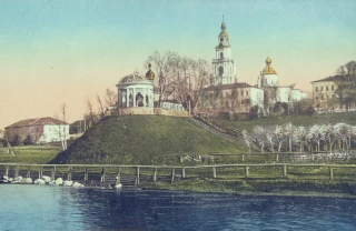  Набережная в Костроме. Прогулки по городским улицам