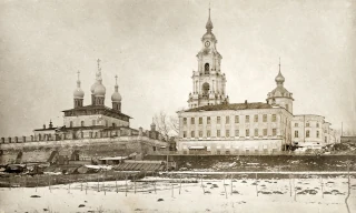  Вид на памятники архитектуры с Волги в советские времена. Автор фотографии неизвестен