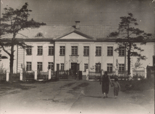  Архитектурные постройки. Государственный архив Костромской области
