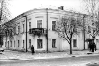  Архитектурные сооружения на улице Свердлова