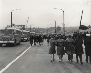  Вид с моста в сторону ул. Магистральной. Репортажные кадры 12 сентября 1970 г.