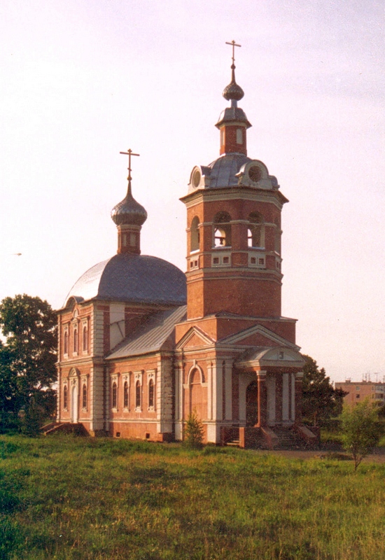 Рисунок 31 Александро-Невская церковь, п. Сухоногово. Фото 2003 г.